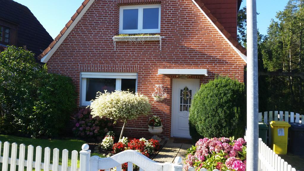 Ferienhaus am Hasselberg Husum Husum  Exterior foto